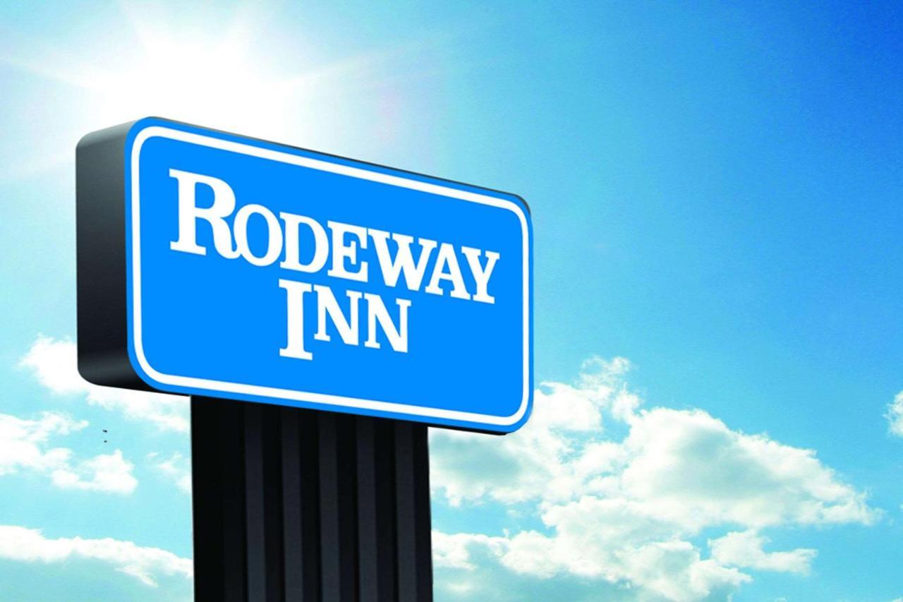 Rodeway Inn Gallup Exterior photo
